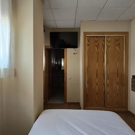 La Cigueena Hotel *
