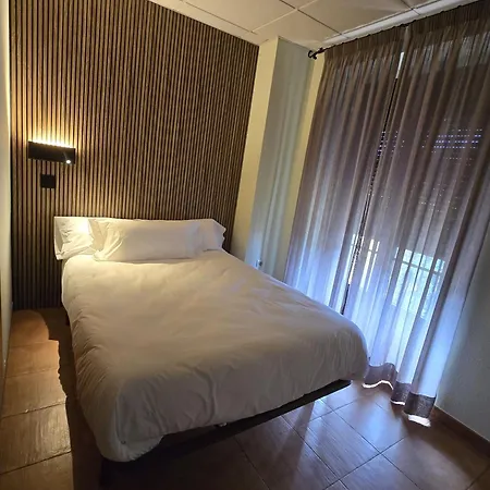 Hotel La Cigueena *