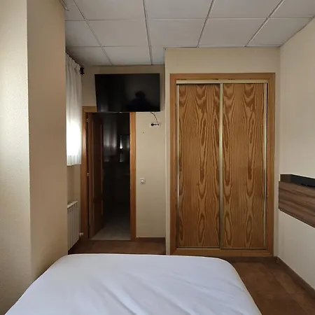 Hotel La Cigueena *